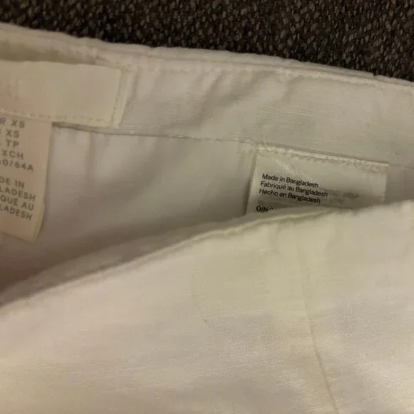 H&M White Linen Mini Skirt with Slit - Picture 2 of 2